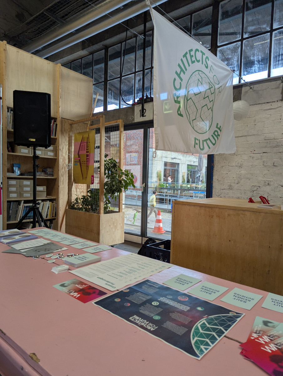 Info stand of Architects for Future Hamburg at a panel discussion event of the Women in Architecture Festival in 2025