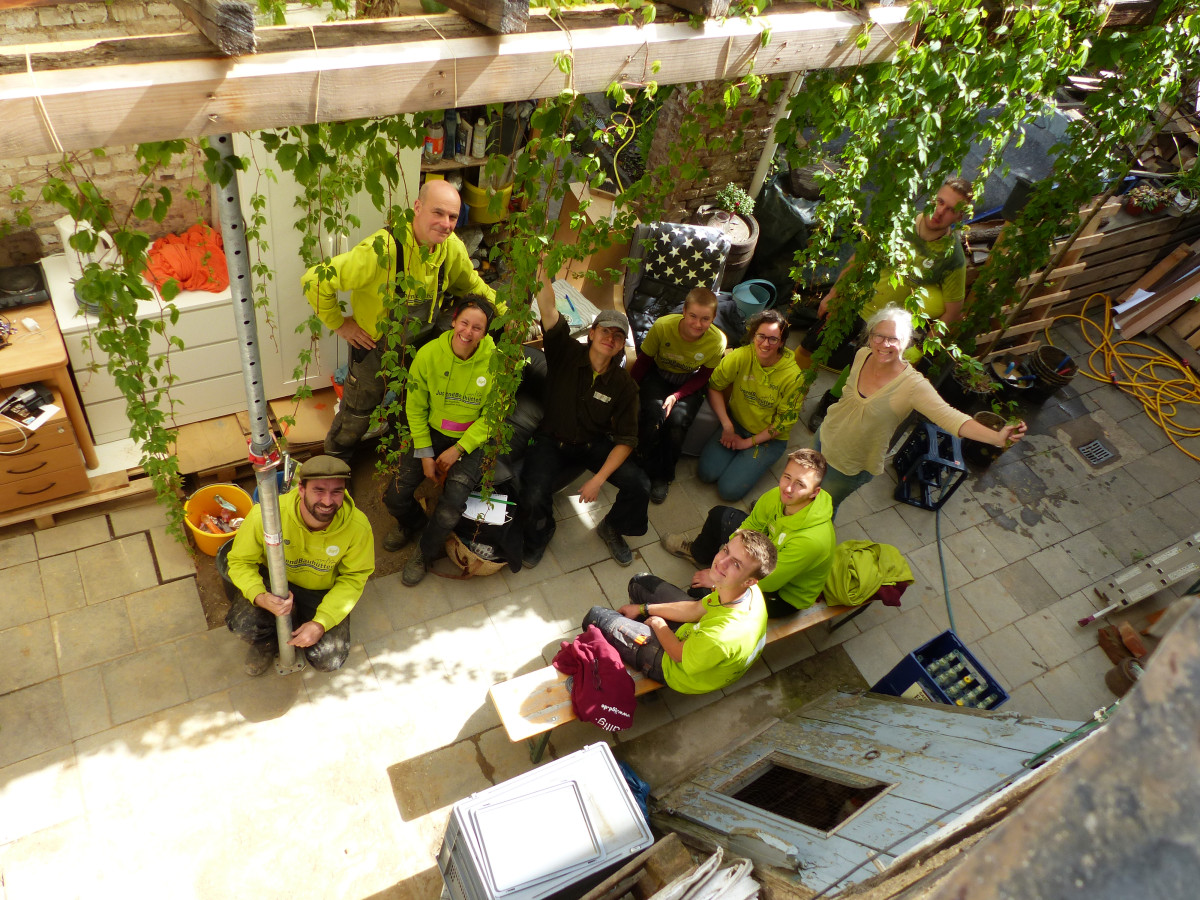 Flood relief camp in the Ahr Valley – Youth Heritage Workshops of the German Foundation for Monument Protection