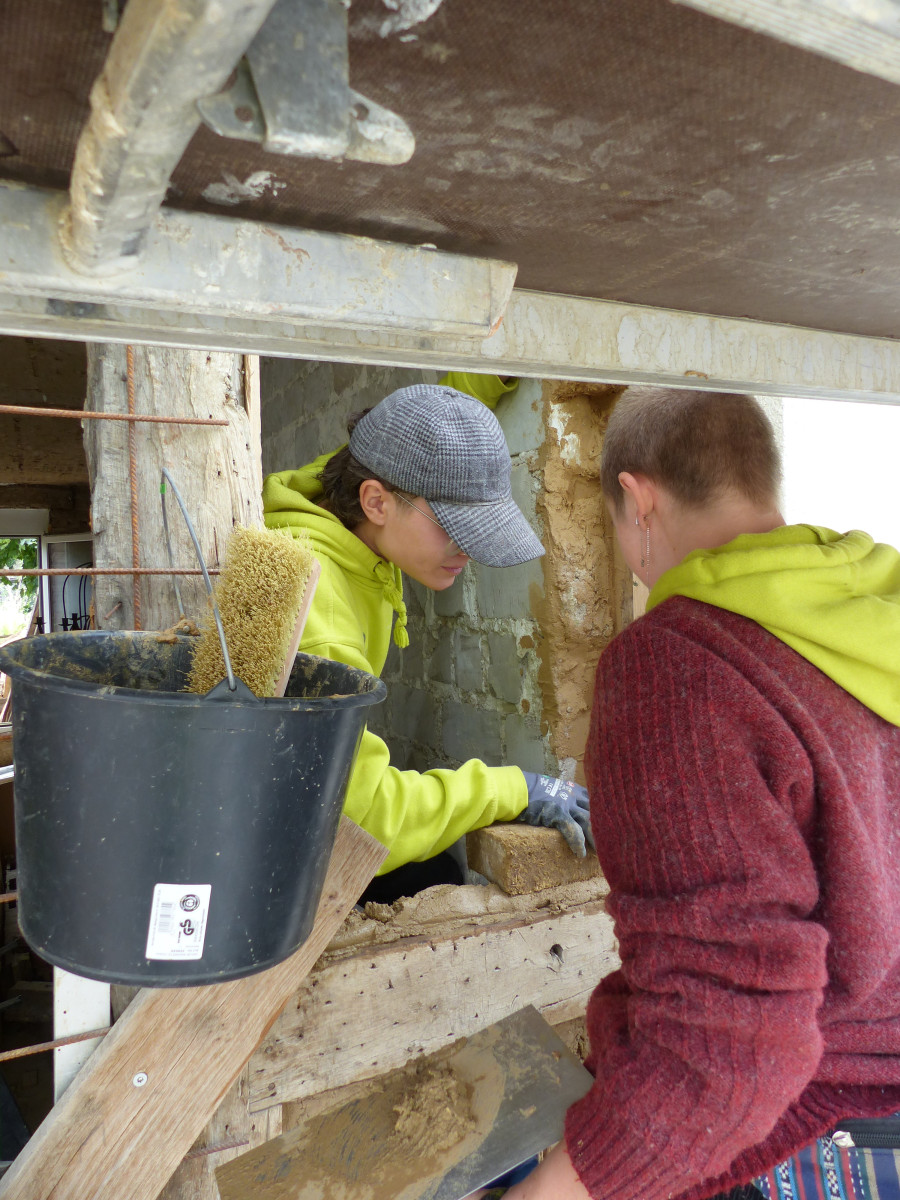 Flood relief camp in the Ahr Valley – Youth Heritage Workshops of the German Foundation for Monument Protection